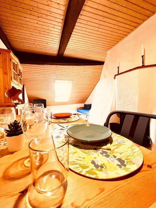 Charmant Appartement De Vacances Alta Ripa Hauterive  Kültér fotó