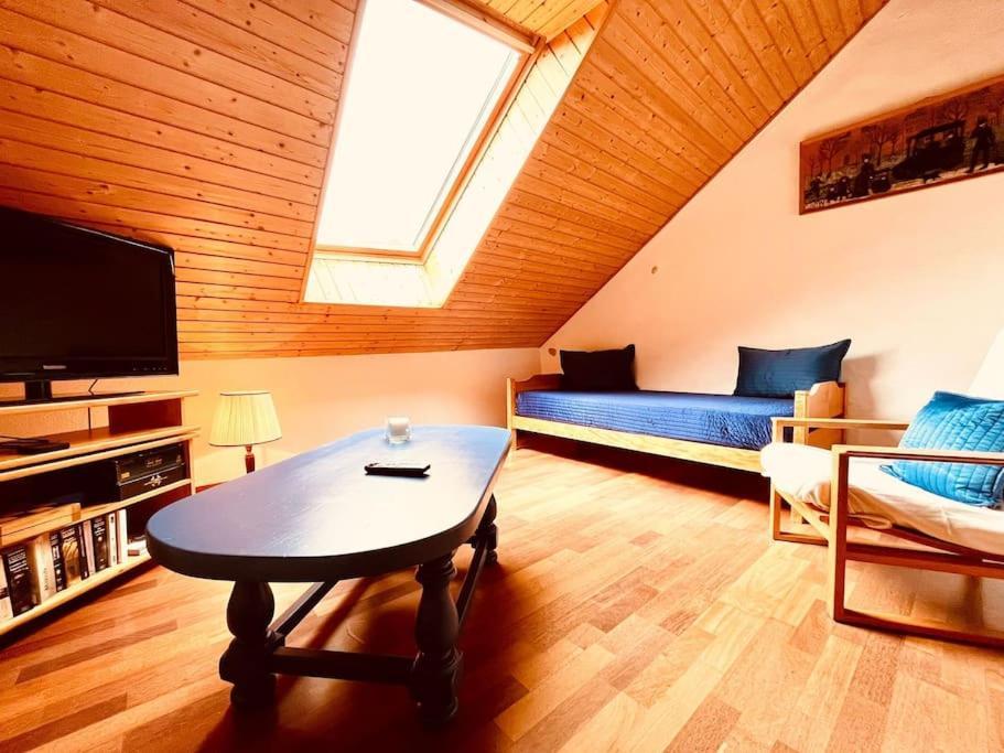 Charmant Appartement De Vacances Alta Ripa Hauterive  Kültér fotó